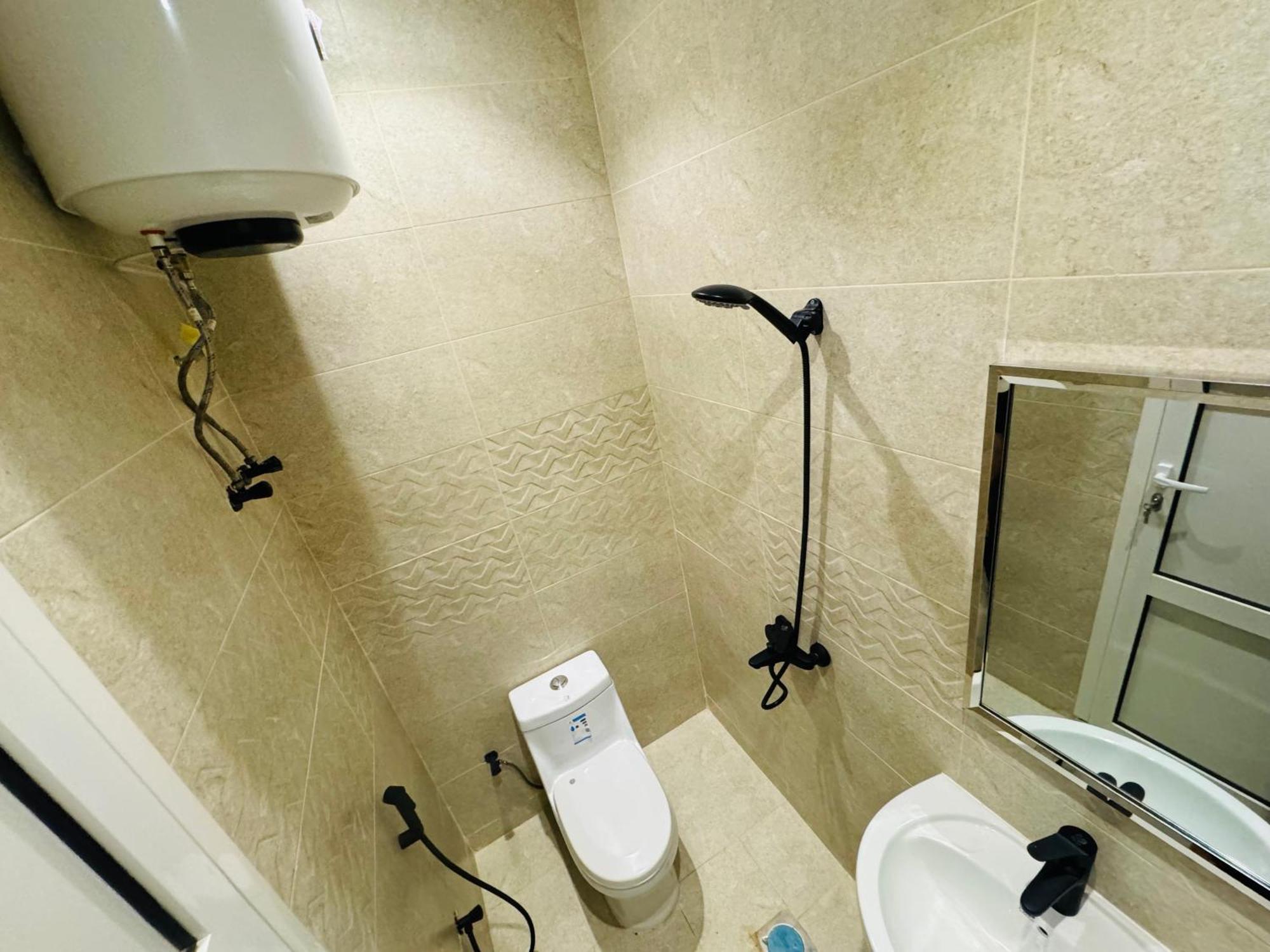 Apartment With Self Check In- Perfect Location *